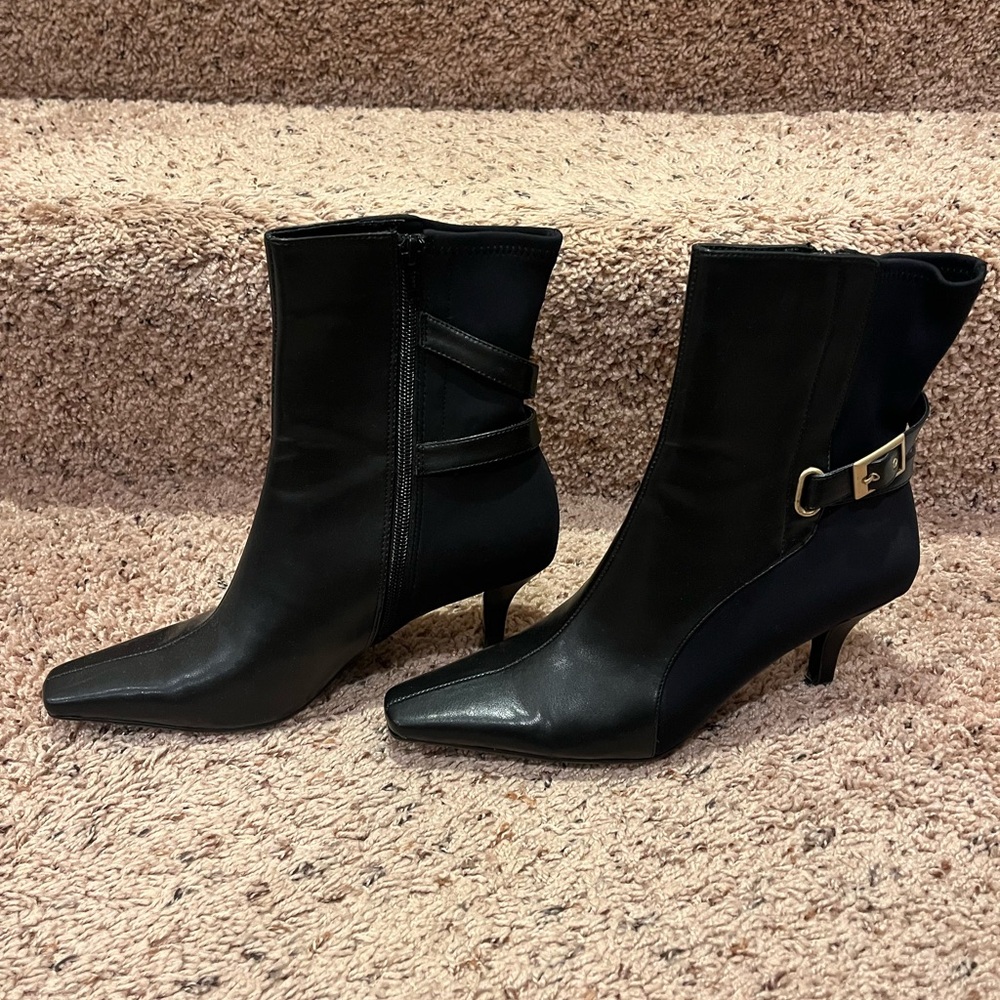 Andrew Geller Black Ankle Boots with Buckle